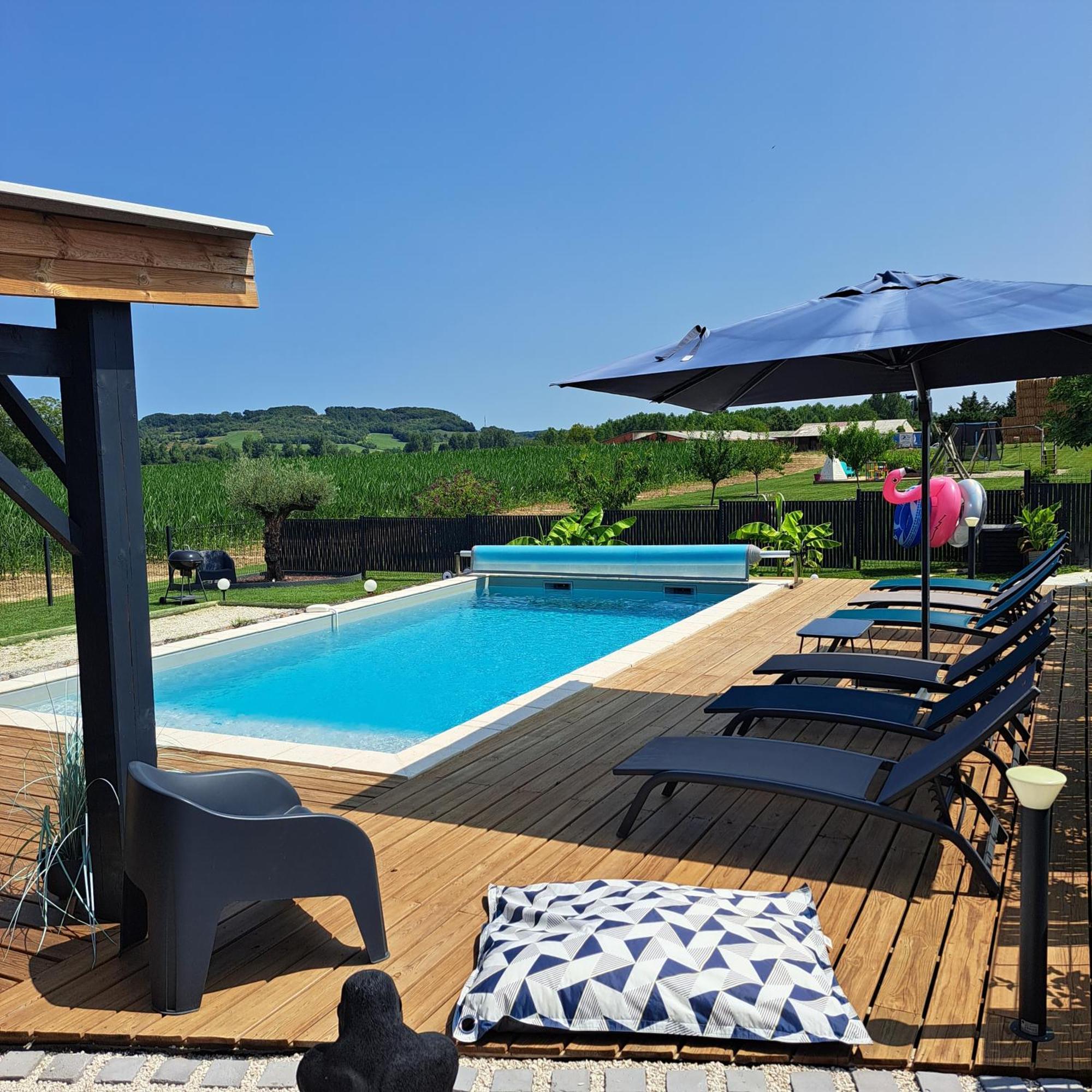 Villa Le Domaine Vesque à Saint-Pierre-de-Clairac Extérieur photo